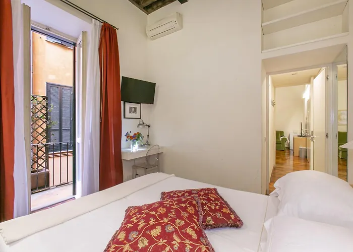 Via Vittoria Apartment *