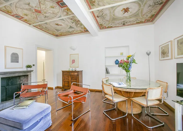 Apartment Via Vittoria *
