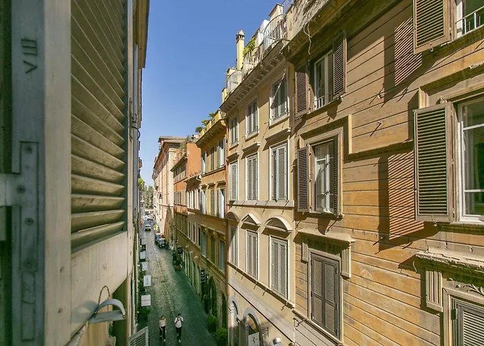 Via Vittoria Apartment Rom