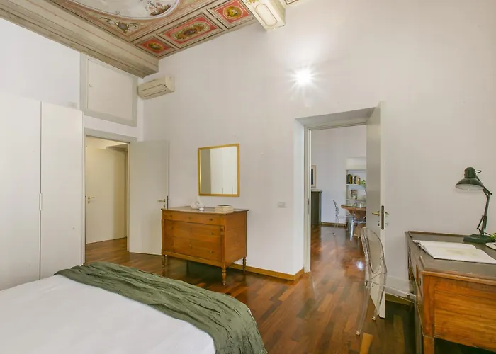 Via Vittoria Apartment