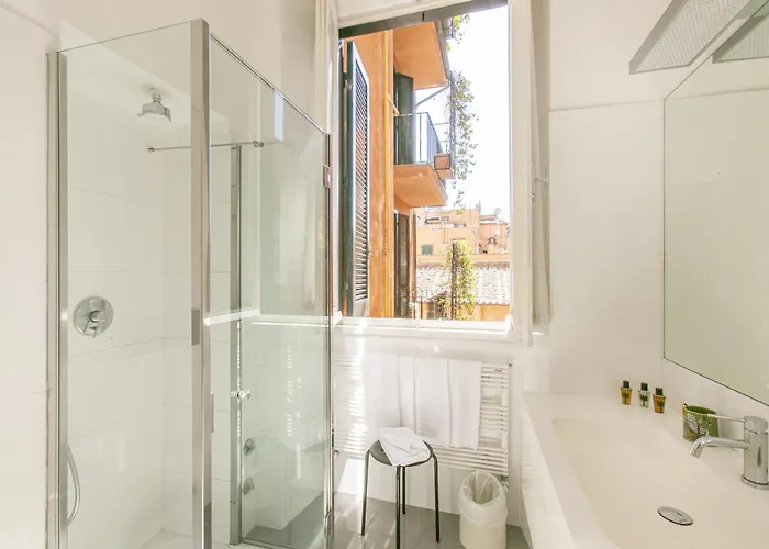 Apartment Via Vittoria Rom